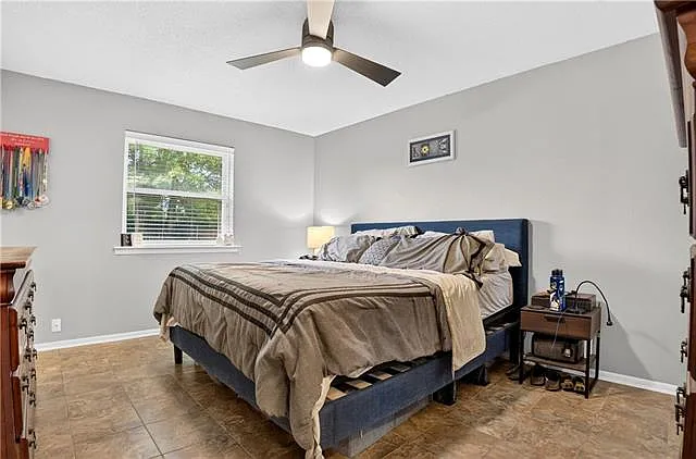 5316 Loring Dr — Photo 10