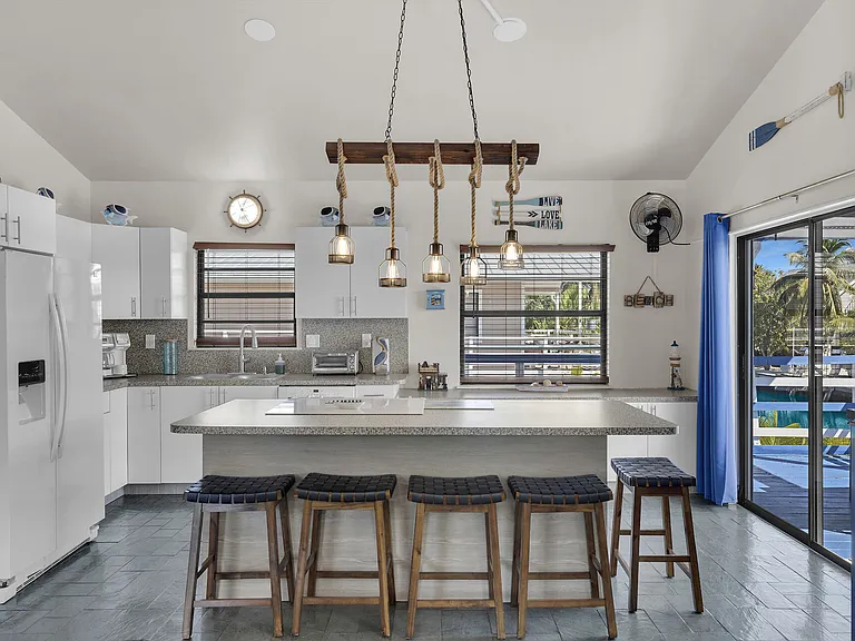 22652 La Fitte Dr — Photo 15