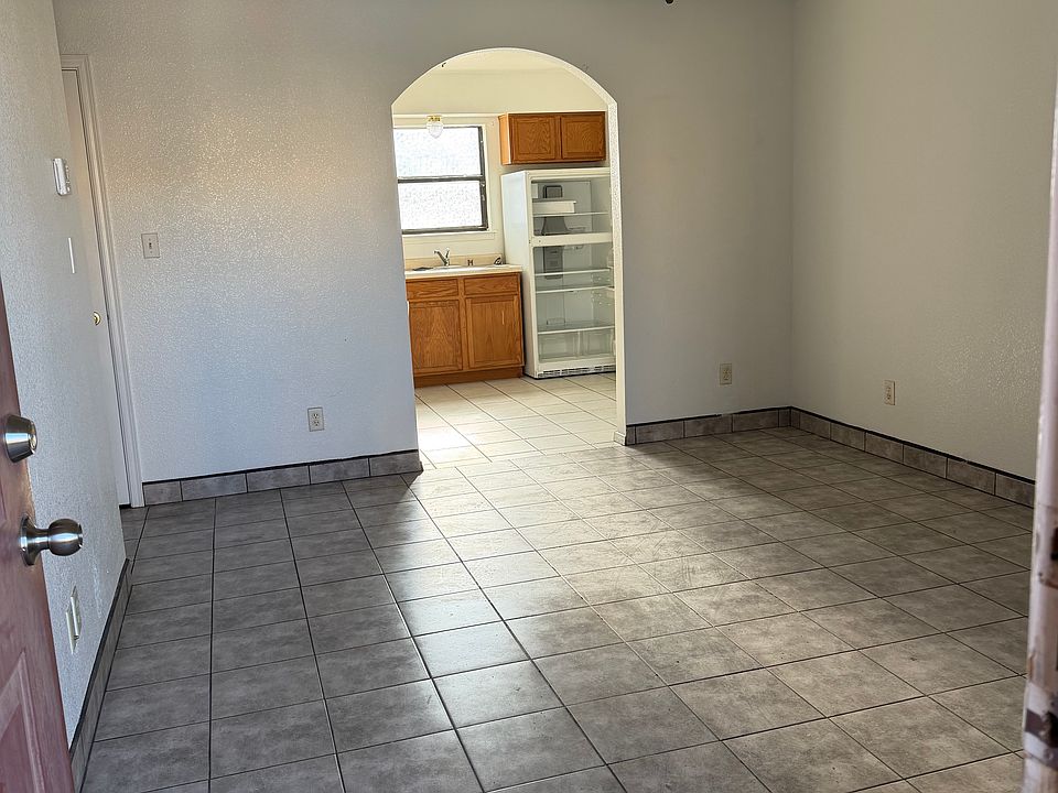 1st image of 228 Desert Rose Ct #2