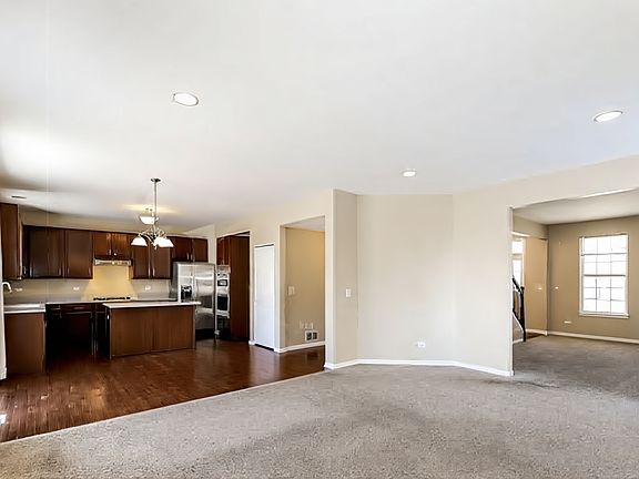 3rd image of 6640 Ayre Dr