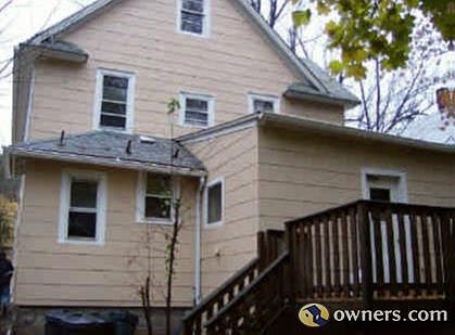 2nd image of 408 N Main St