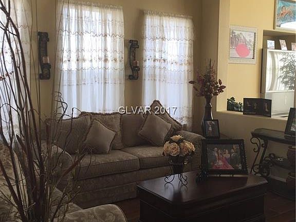 4th image of 1823 Moonglow Peak Ave