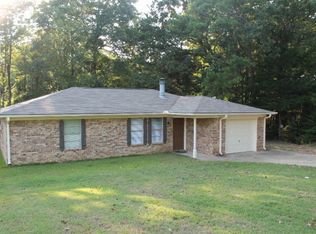 327 Kent Ave, Palestine, TX 75803