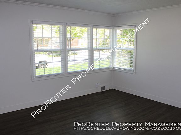 5th image of 2024 E Crystal Ave