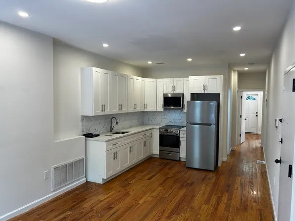 253 Saratoga Avenue image 1 of 5