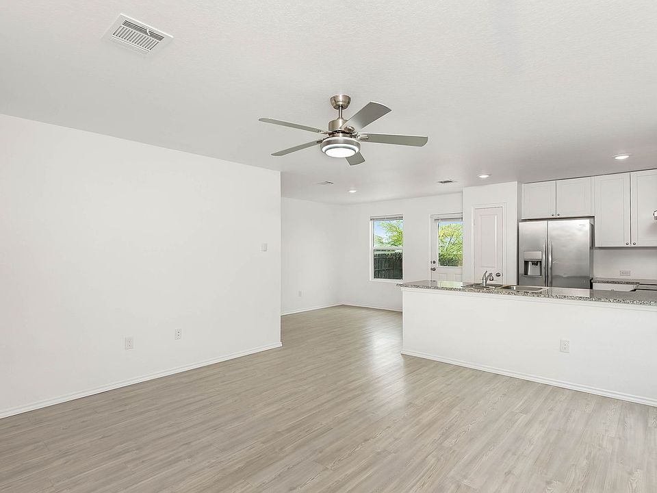 1st image of 3431 Manoway Bay