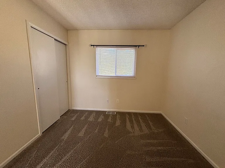 3990 Vicksburg Ter — Photo 14