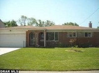 923 Saint Johns Blvd, Lincoln Park, MI 48146
