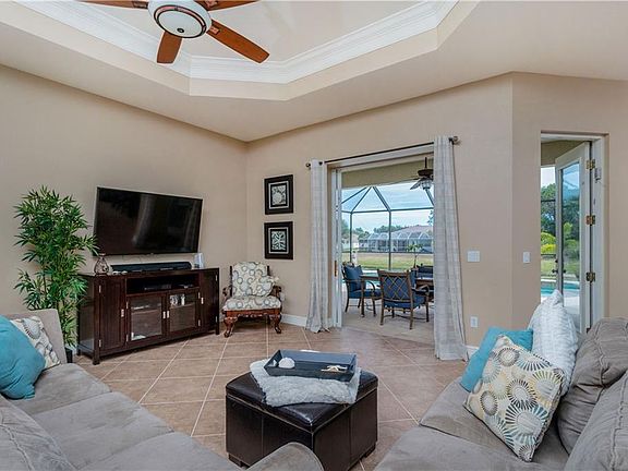4th image of 240 Long Meadow Ln