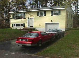 22 Lawn Ave, Gorham, ME 04038
