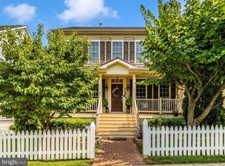 11907 Skylark Rd, Clarksburg, MD 20871