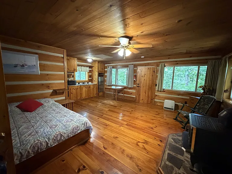 9125 Asheville Hwy #2 — Photo 2