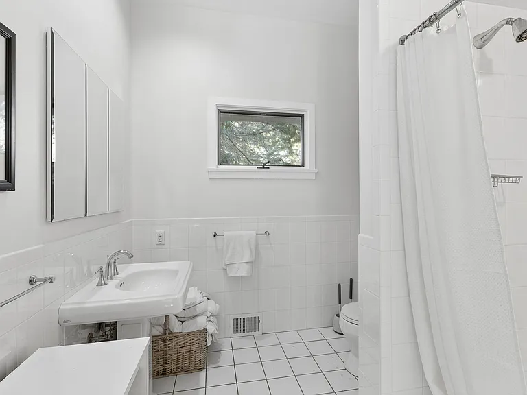 394 Further Ln — Photo 22
