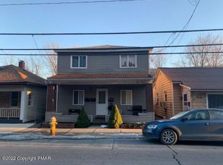 682 Mauch Chunk Rd, Palmerton, PA 18071