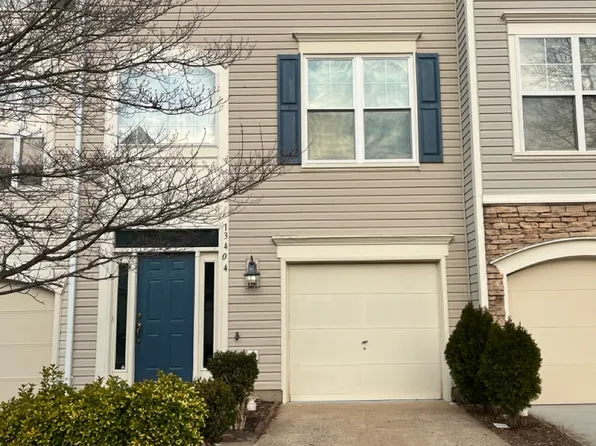 13404 Burrough Farm Dr, Herndon, VA 20171