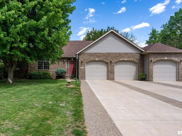 115 Woodland Dr, Andalusia, IL 61232