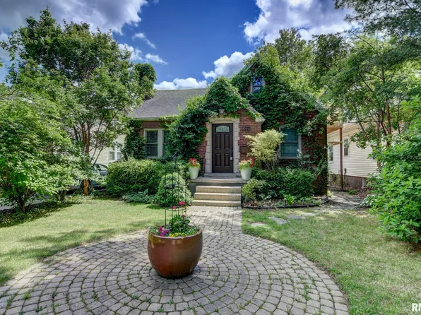 1004 Bryn Mawr Blvd, Springfield, IL 62703