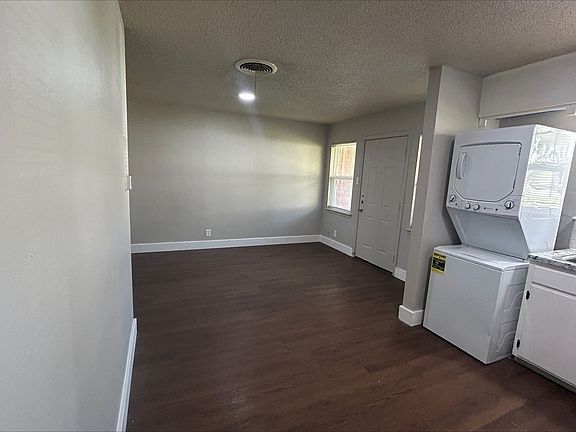 4th image of 818 W Texas St #830-A