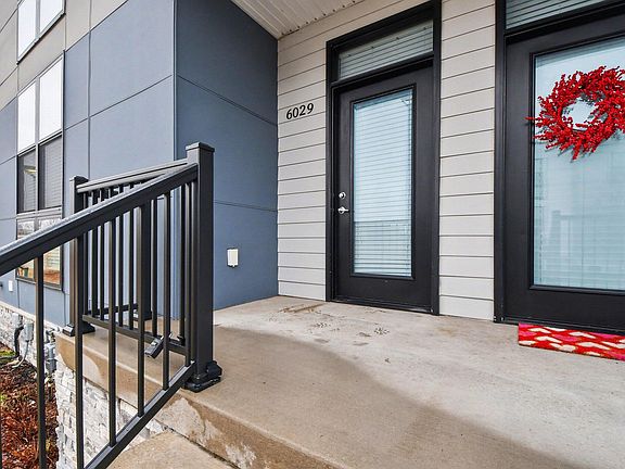 5th image of 6029 Port View Dr SE