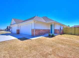 1537 Pavy Pkwy, El Reno, OK 73036
