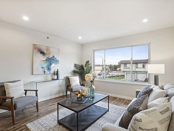 3rd image of 3706 Fairfax Way