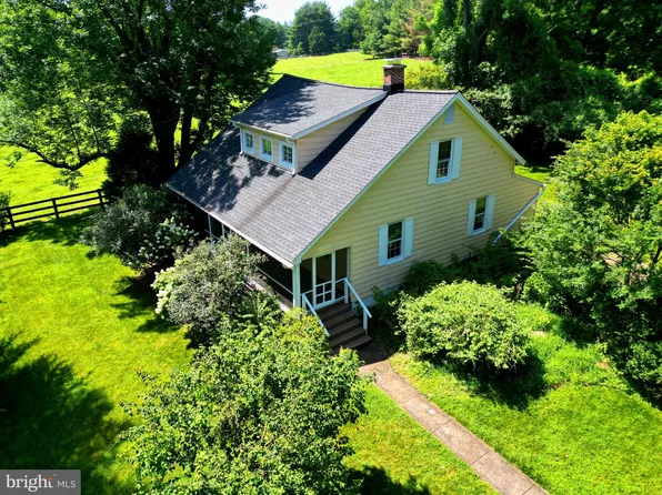 11944 Falls Rd, Cockeysville, MD 21030