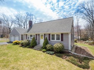 123 Beechwood Rd, Holden, MA 01520