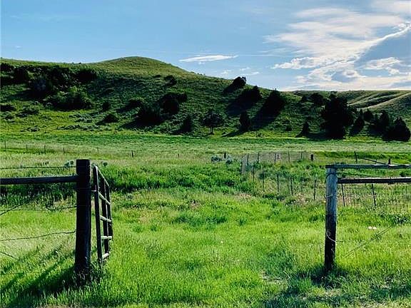 3rd image of 3208 Us Highway 87 E