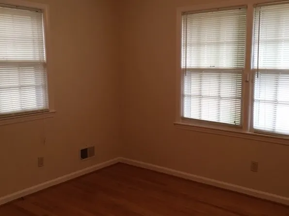 8713 Gnadenhunt Rd, Columbia, SC 29209