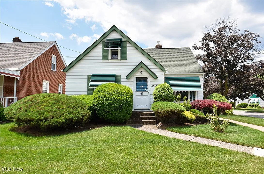4556 Williamston Ave photo 1