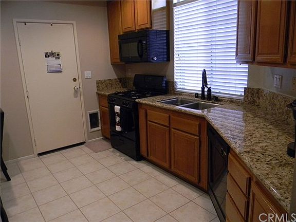 Another view of kitchen..........that door leads to the garage and the laundry room.