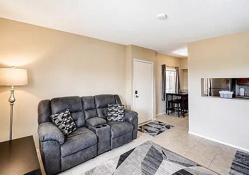 1810 E Blacklidge Dr #514 Photo 1