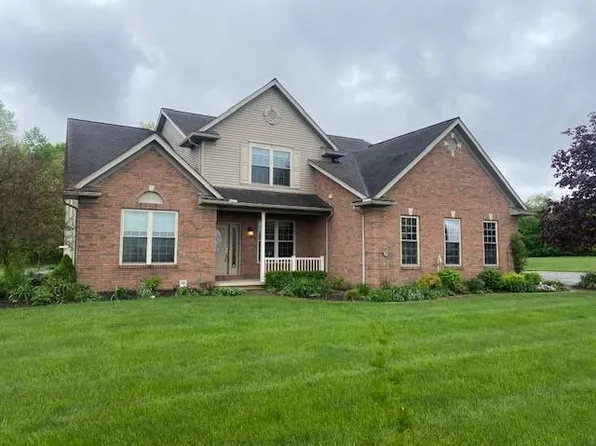 3906 Mink St, Johnstown, OH 43031