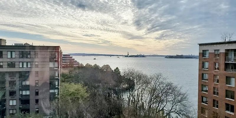 Rented by Battery Park Realty | media 27