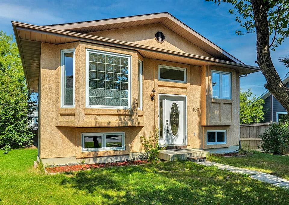 1st image of 100 SE Shawbrooke Cir SW
