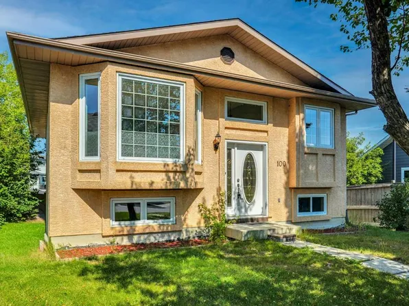 100 SE Shawbrooke Cir SW, Calgary, AB T2Y 3A1
