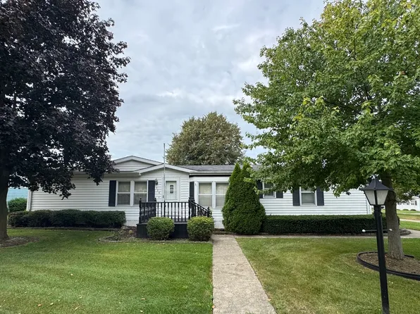 326 Tioga Trl, Marengo, IL 60152