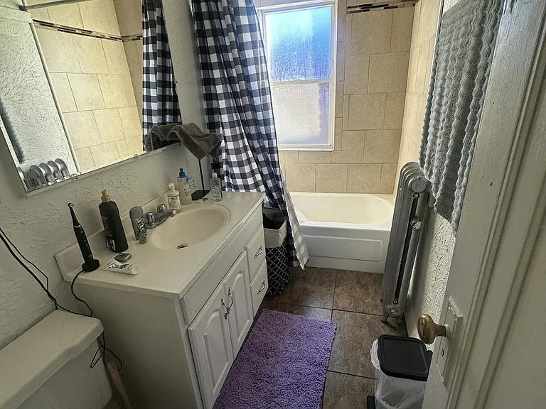 2660 Mayfield Rd #1 — Photo 3