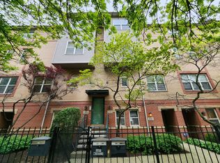 2363 E 70th Pl #B, Chicago, IL 60649