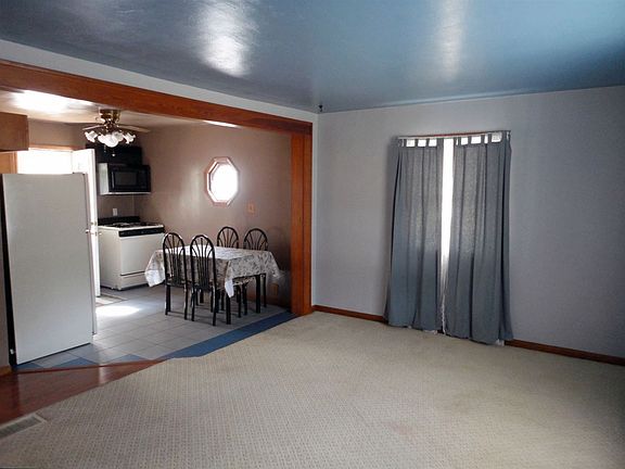 5th image of 206 N Gladstone Ave