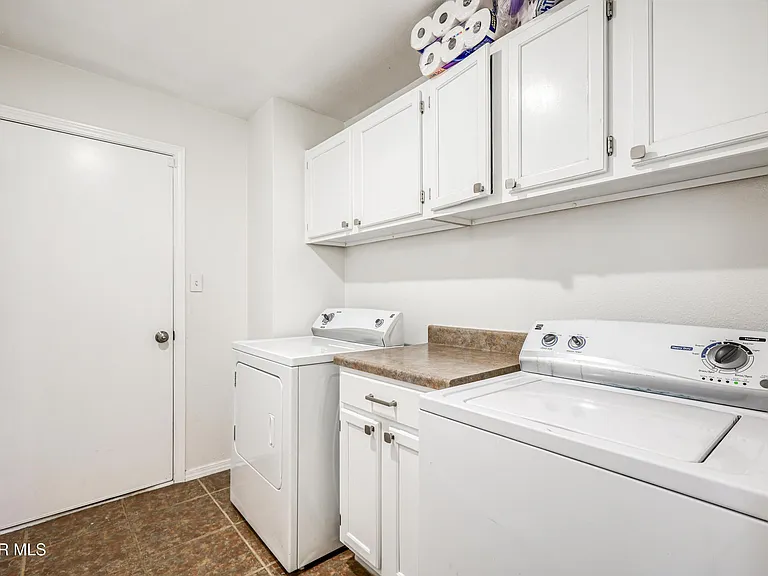 10904 Duster Dr — Photo 37