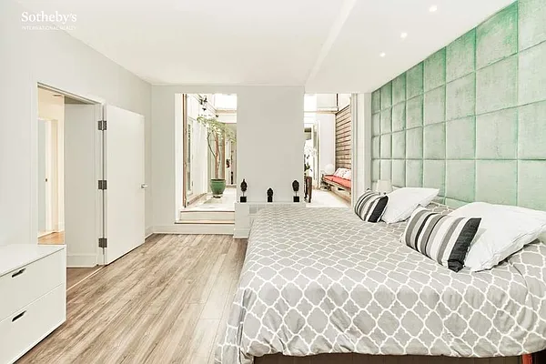 Rented by Sotheby's International Realty | media 46