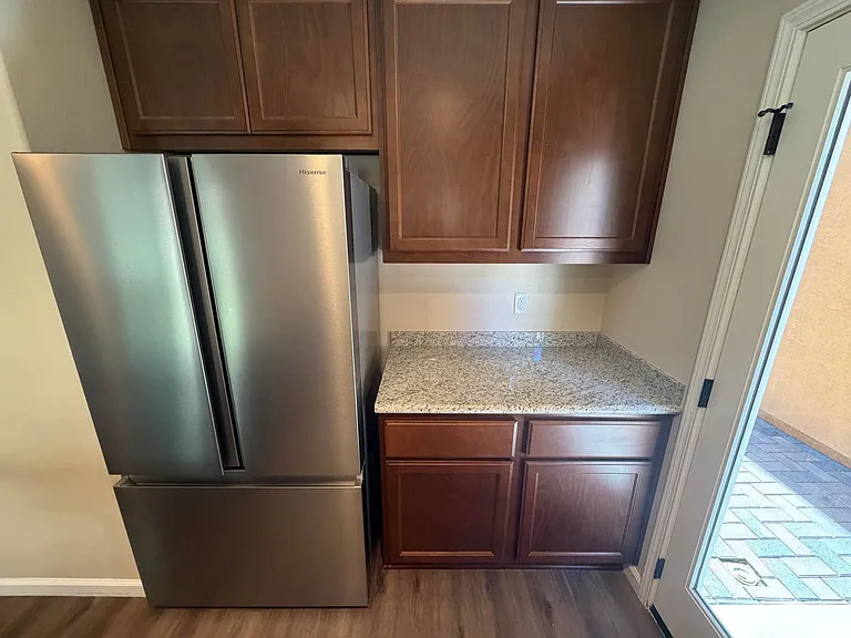 1194 Velarde Cir — Photo 13