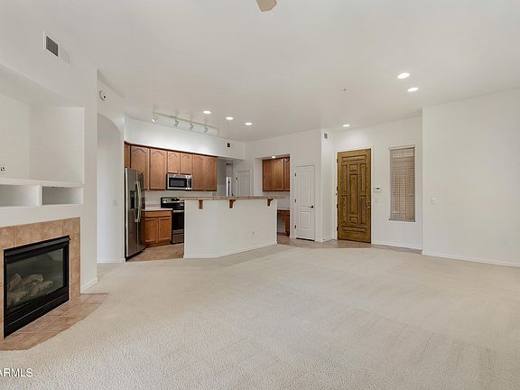 3rd image of 11000 N 77th Pl #1039