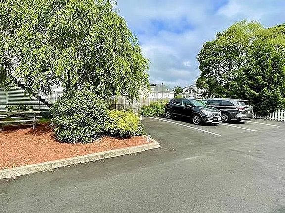5th image of 30 White St #1R
