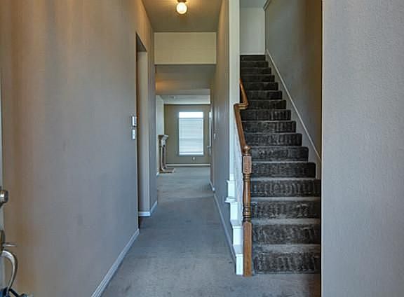3rd image of 2412 Bridgeport Dr
