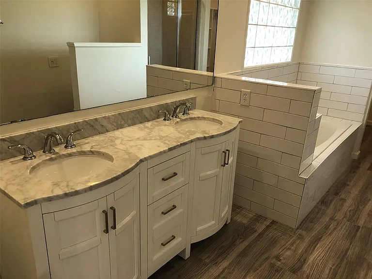 809 Malabar St — Photo 32