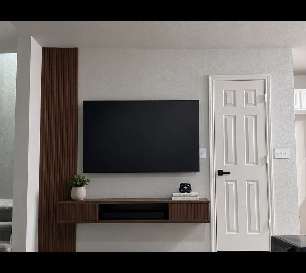 3 bed, 1200 sqft, $613 — Photo 3