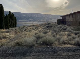 702 Washington Pl SW, Mattawa, WA 99349