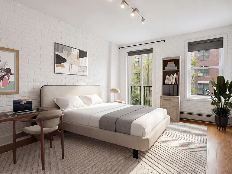 112 W 15th St #2 — Photo 2